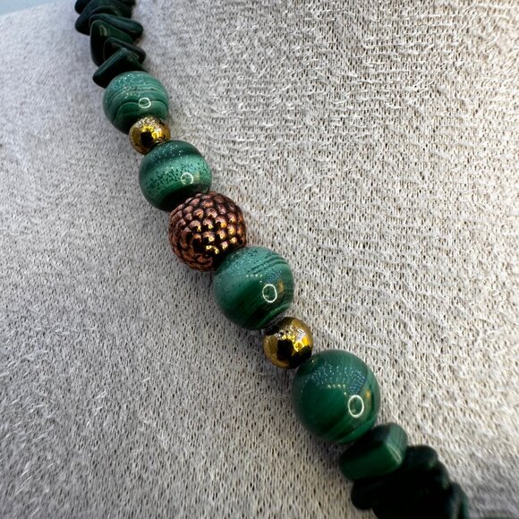 Artisan Malachite Necklace - Picture 3 of 7
